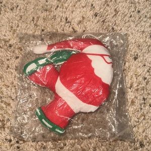 VINTAGE ICE SKATE SANTA ORNAMENT